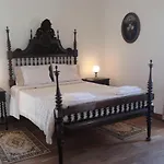 Historical 4 - Bedroom In *